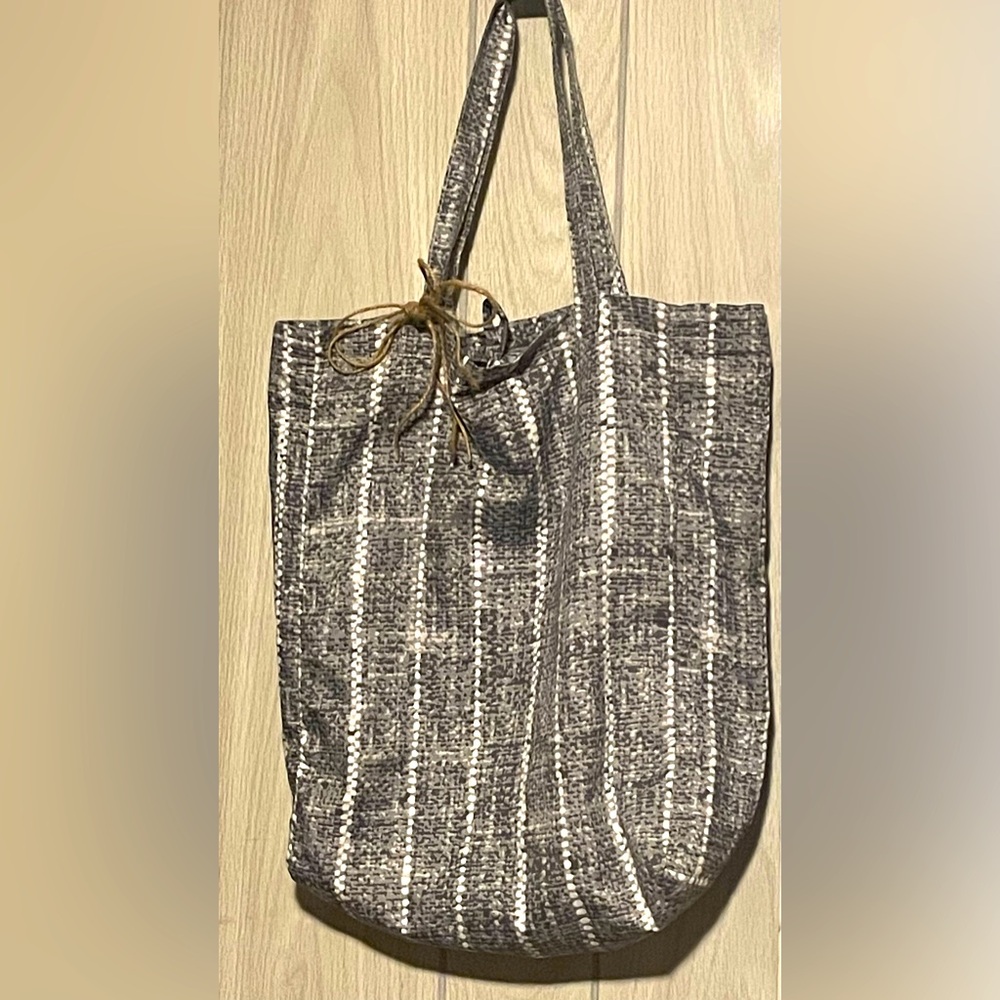 Medium Size Tote Bag BN!!!!